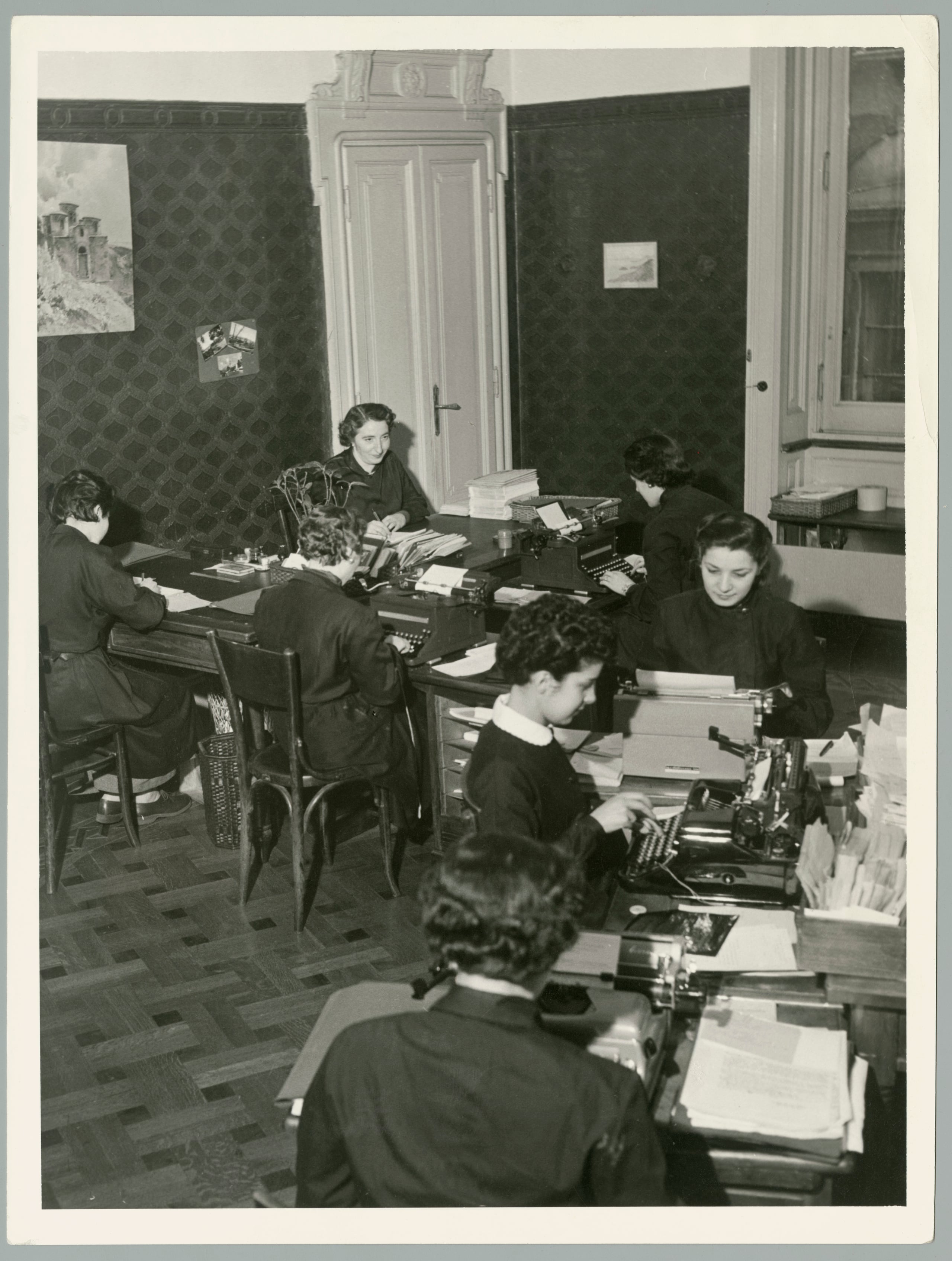 L'Ufficio Consoli intorno al 1950