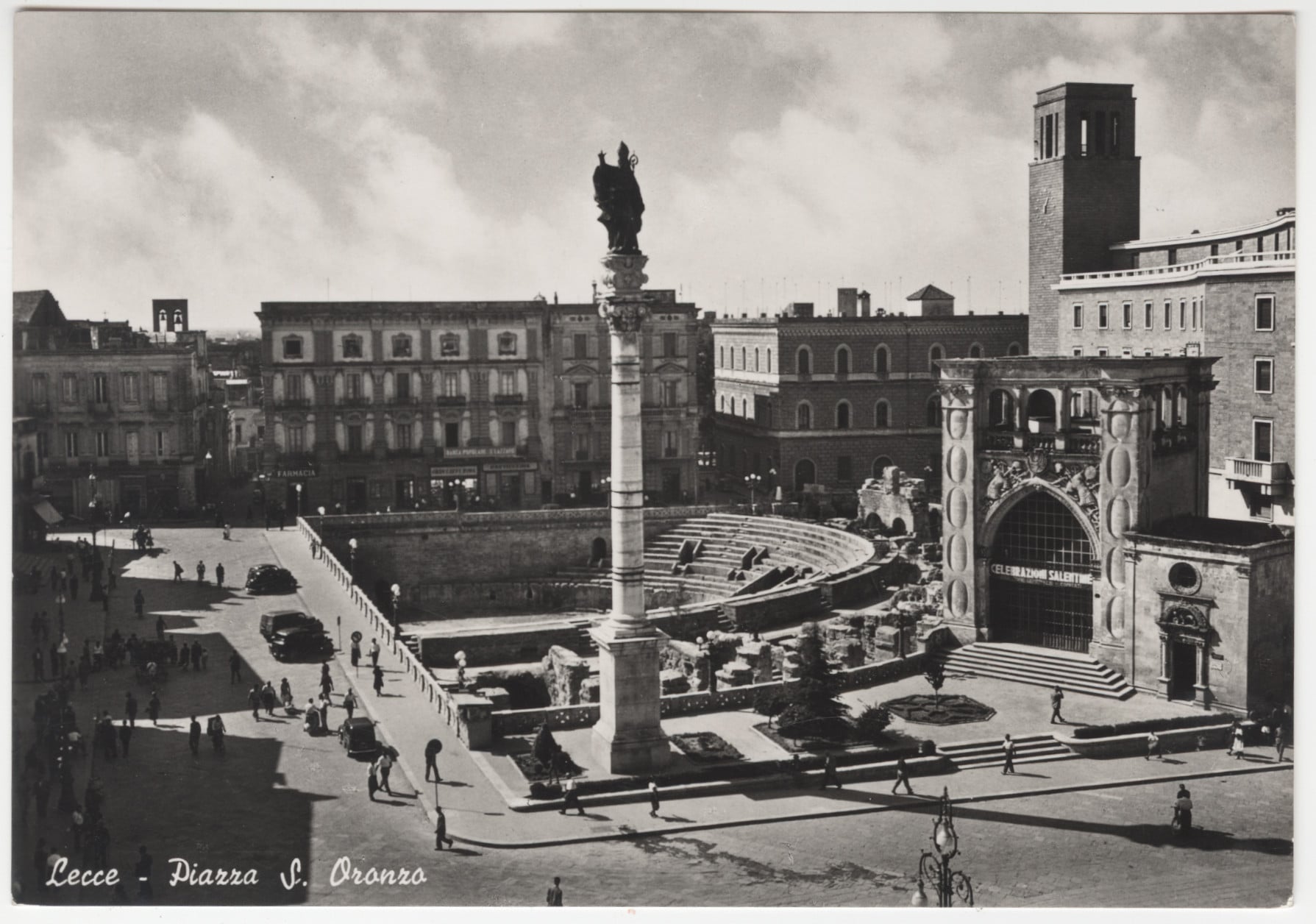 Piazza Sant'Oronzo, Lecce, ca. 1950